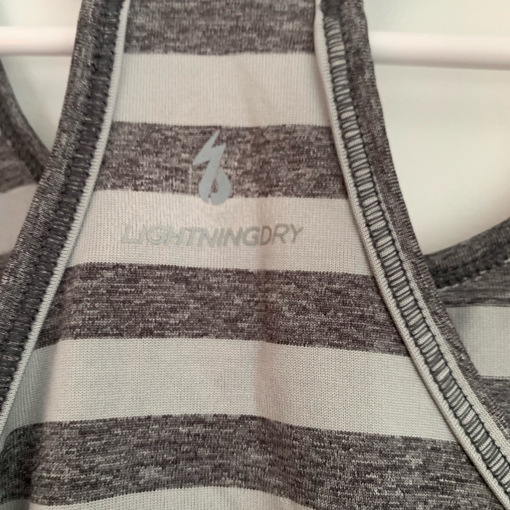 New Balance Work Out Tank Top Racerback - Picture 5 of 5